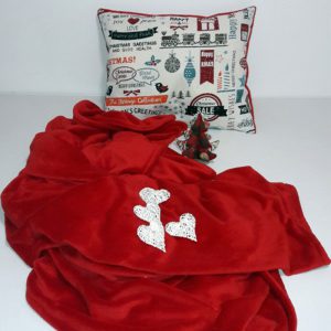 Takaró+párna piros karácsonyi szett