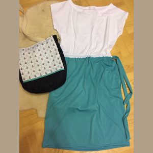 Női ruha Aletta , fehér-türkiz színben